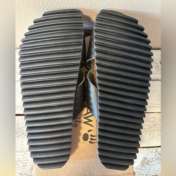 BearPaw Margarita Slip-On Sandal - NIB - Picture 4 of 4